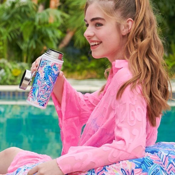 NEW Lilly Pulitzer x Pottery Barn Slim Bennet Blue Water Bottle - Picture 2 of 4